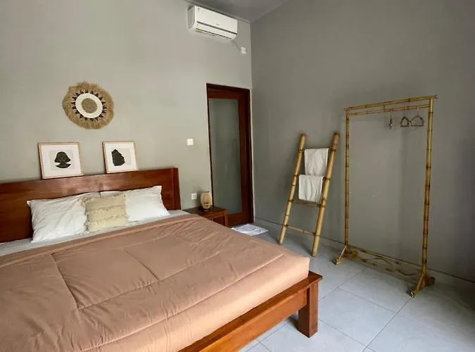Casa de hóspedes Tyana Private In Batu Bolong 21 3*