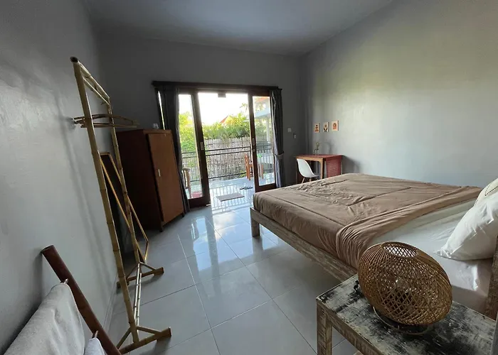 Tyana Private In Batu Bolong 21 3*